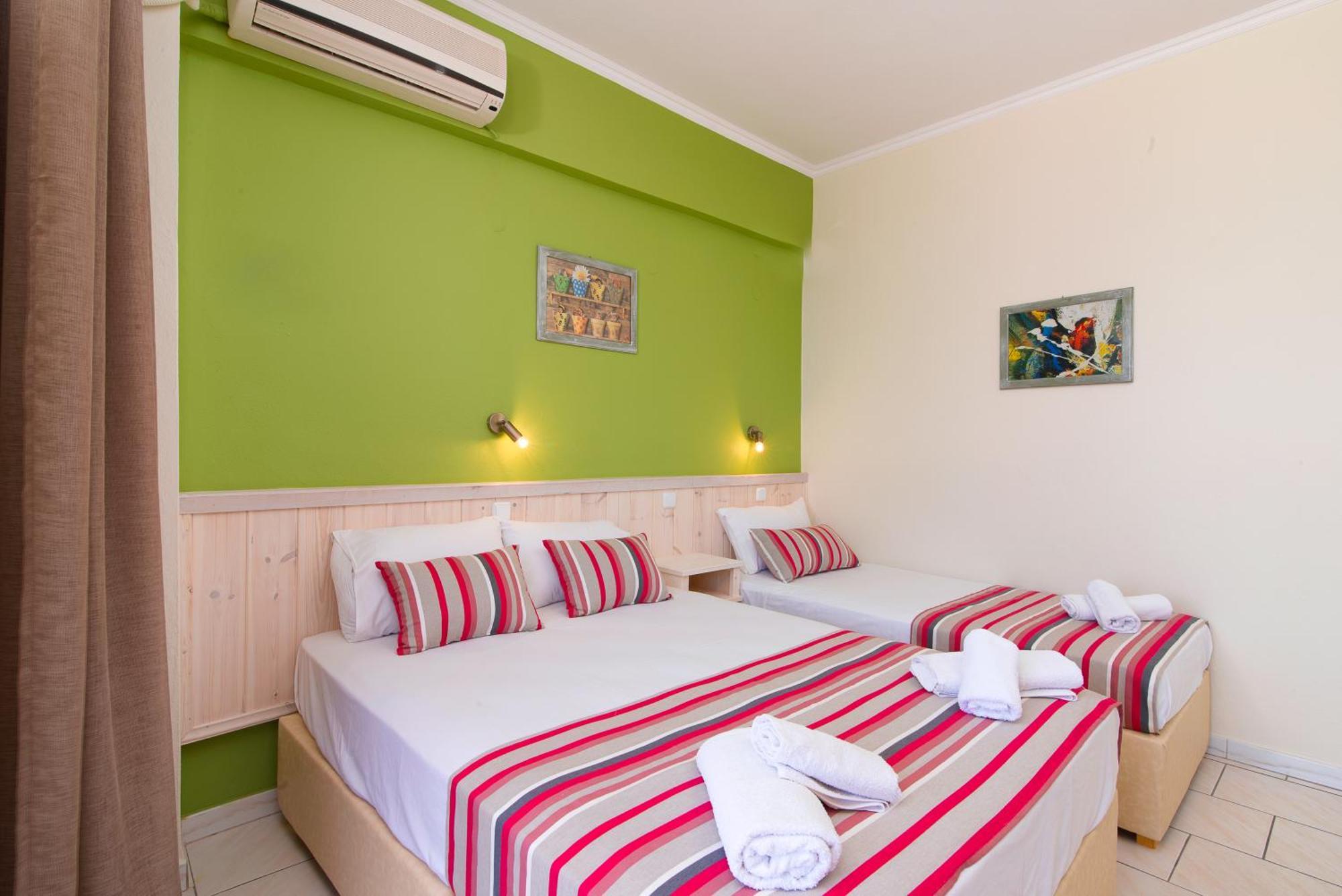 Castaway Suites - Studios Christos Limenaria  Exterior foto