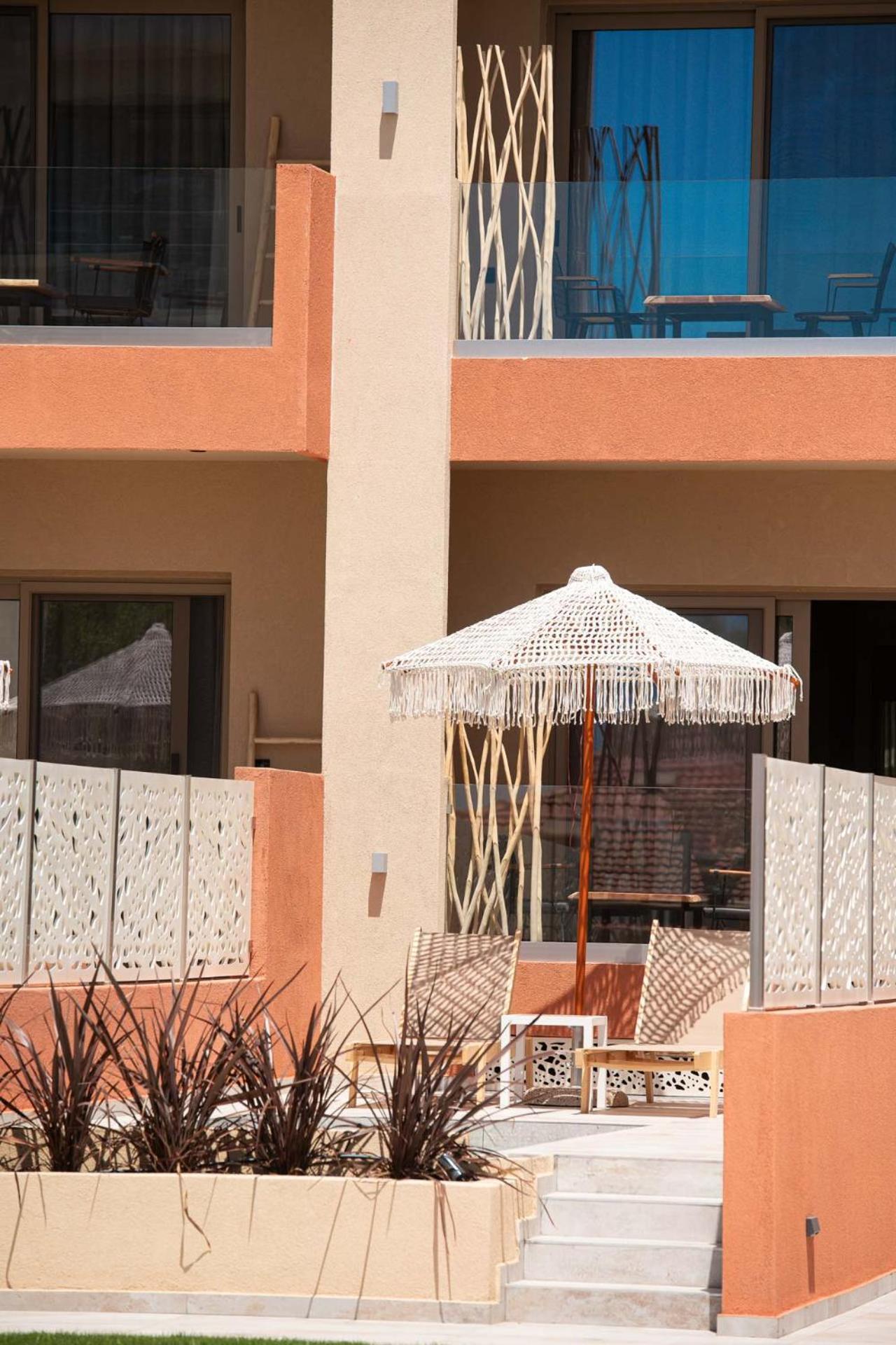 Castaway Suites - Studios Christos Limenaria  Exterior foto