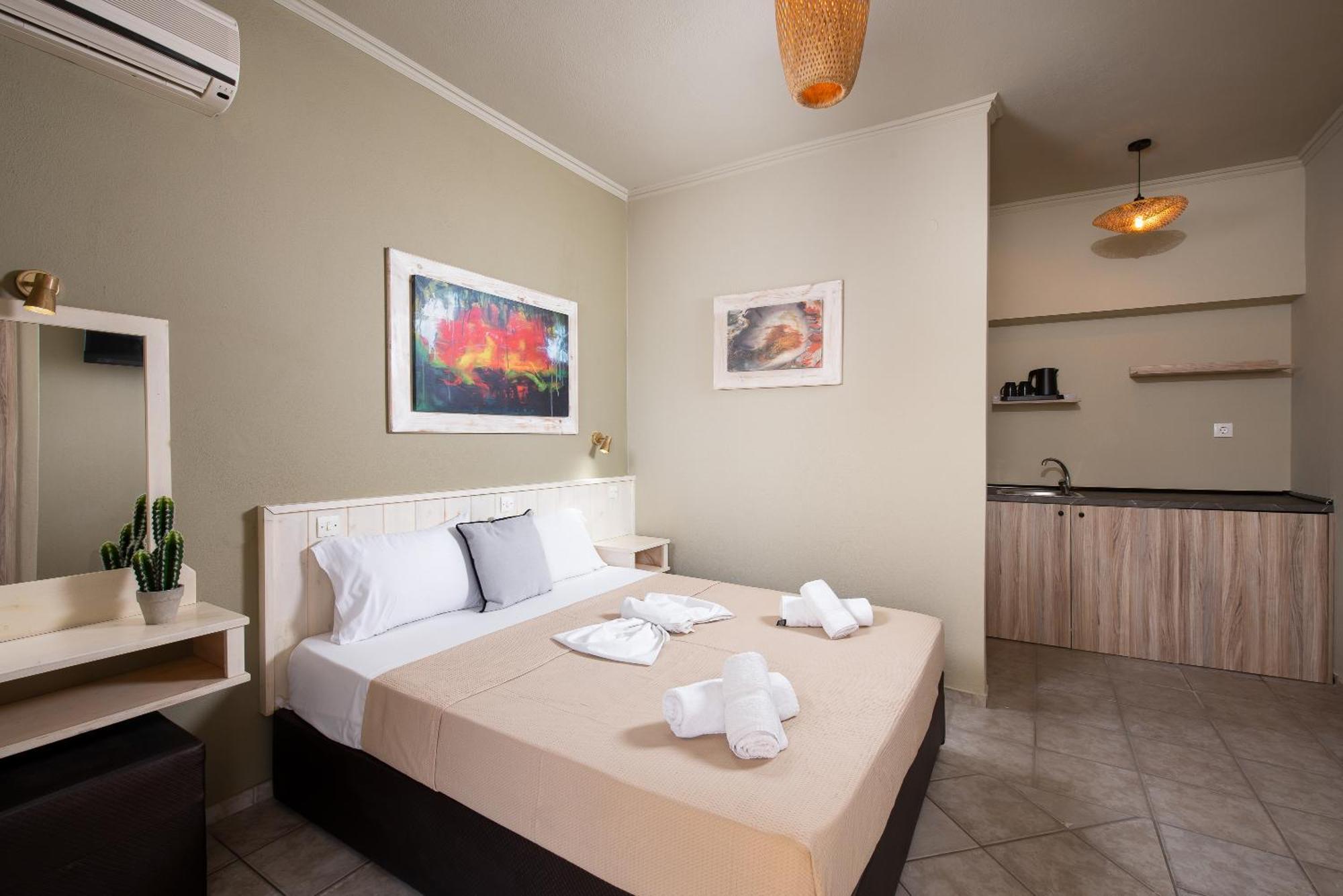 Castaway Suites - Studios Christos Limenaria  Exterior foto